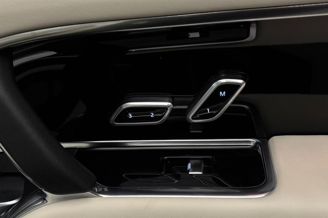 Land Rover Range Rover 2025