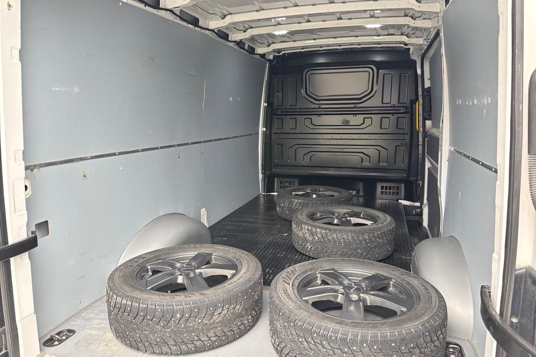 Volkswagen Crafter 2023