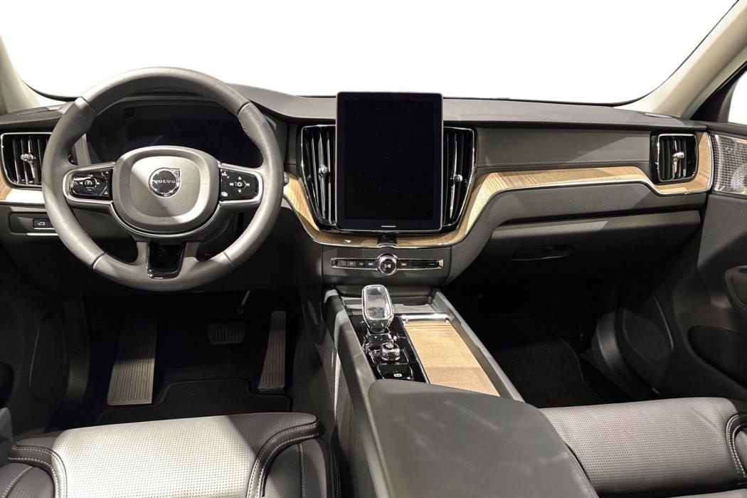 Volvo XC60 2026