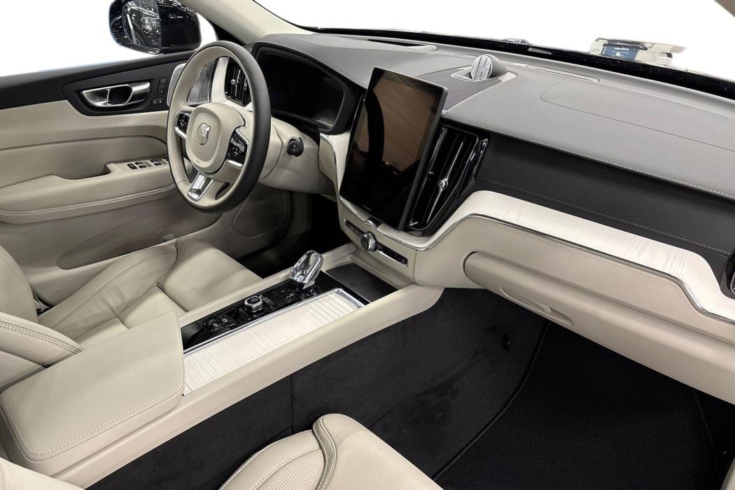 Volvo XC60 2026