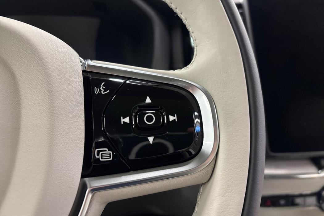 Volvo XC60 2026