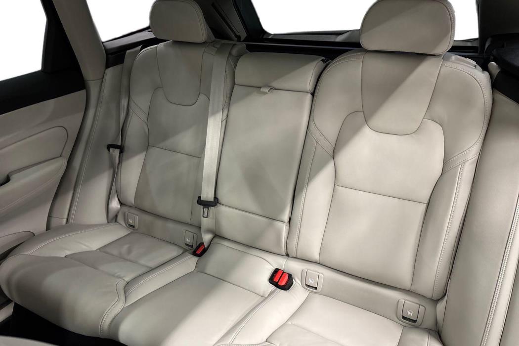 Volvo XC60 2026