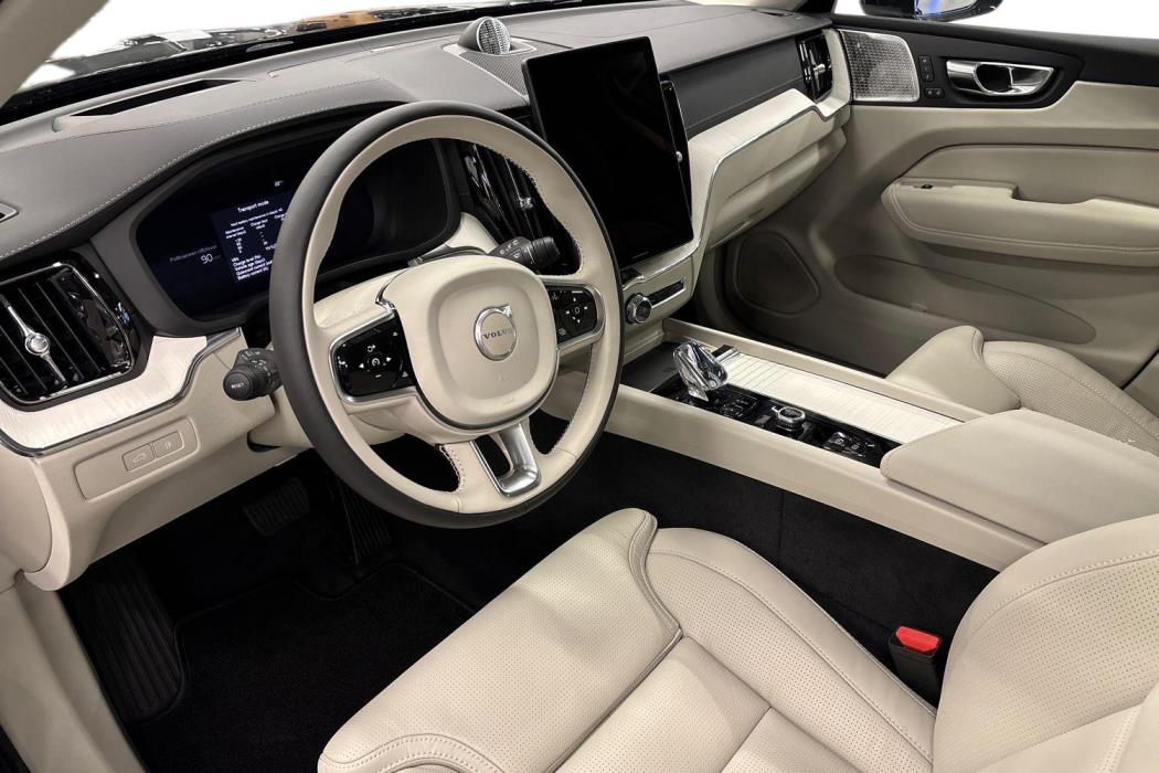 Volvo XC60 2026