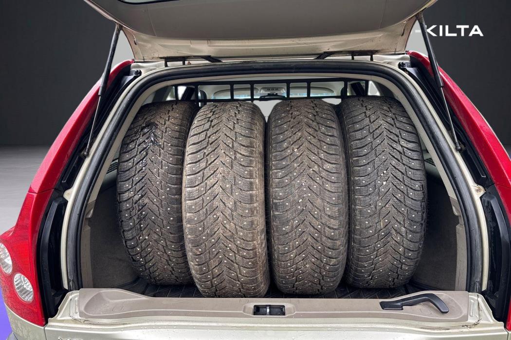 Volvo XC90 2005