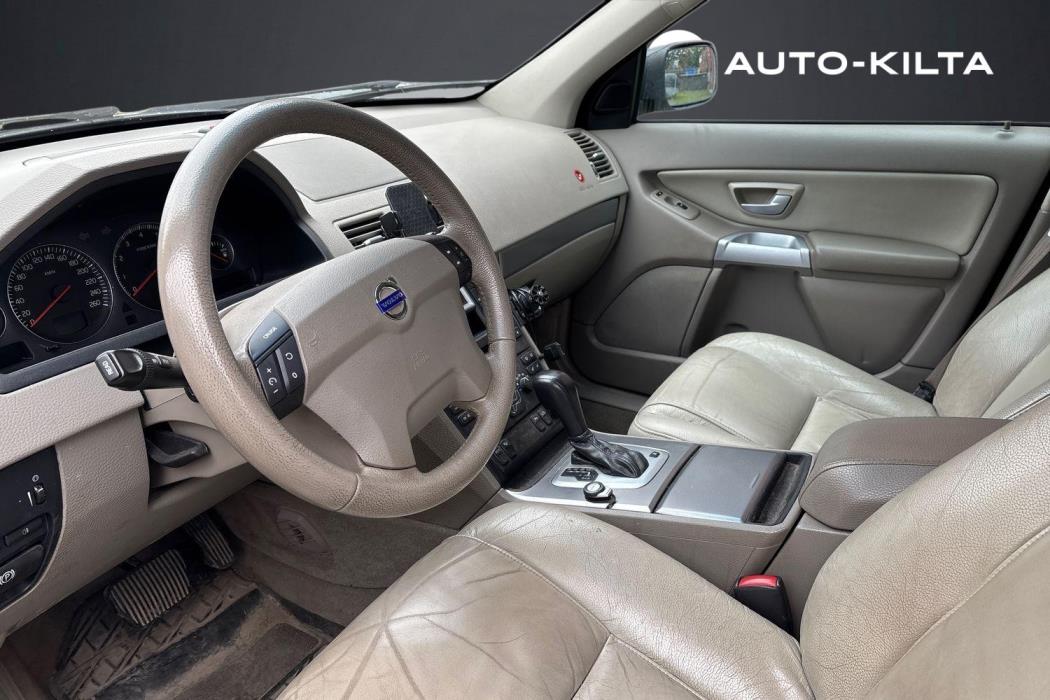 Volvo XC90 2005