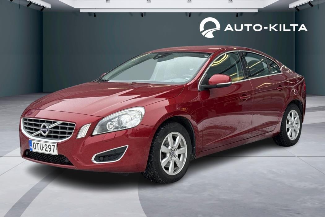 VOLVO S60 2012