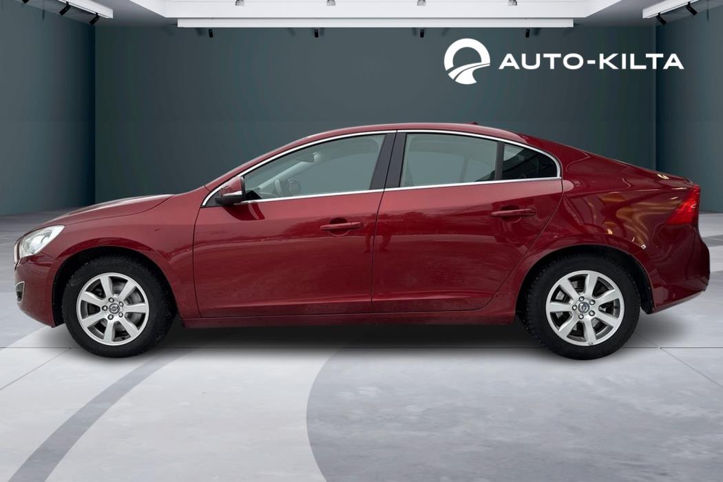 VOLVO S60 2012
