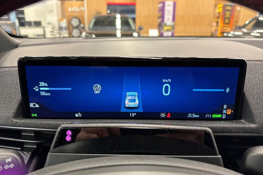 Ford Mustang Mach-E 2025