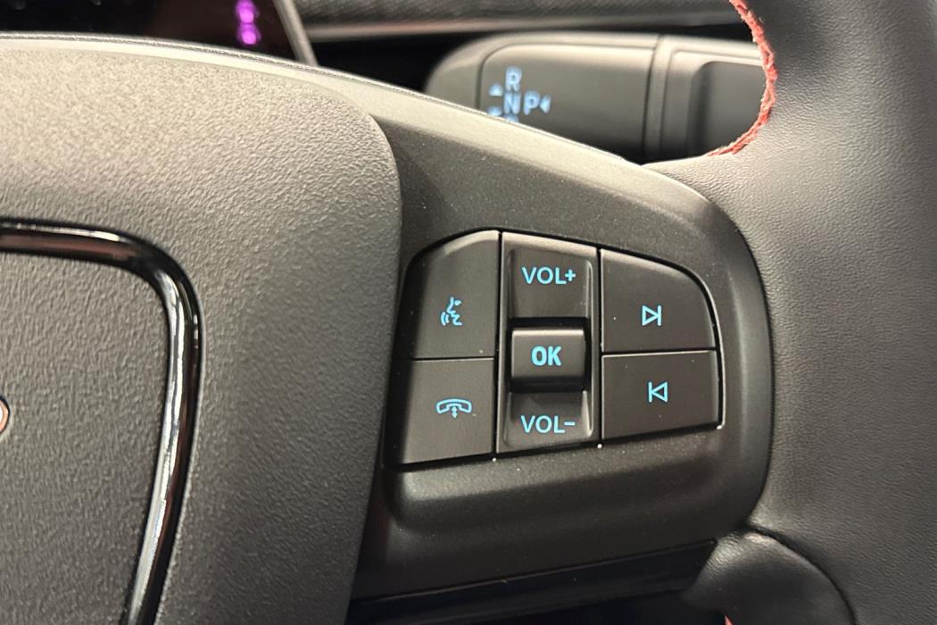 Ford Mustang Mach-E 2025