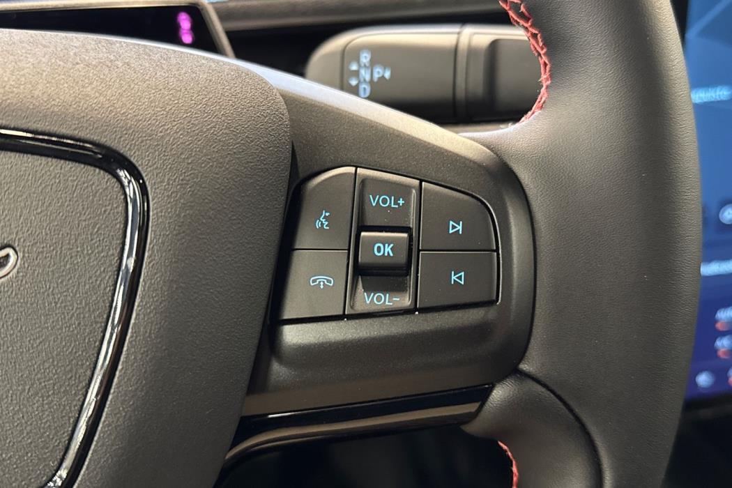 Ford Mustang Mach-E 2025