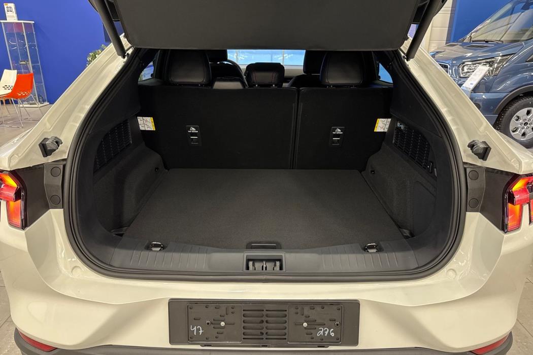 Ford Mustang Mach-E 2025