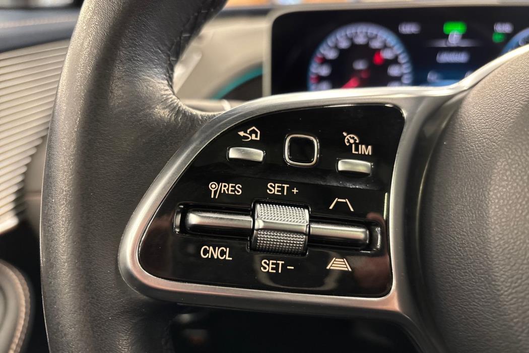 Mercedes-Benz EQC 2019