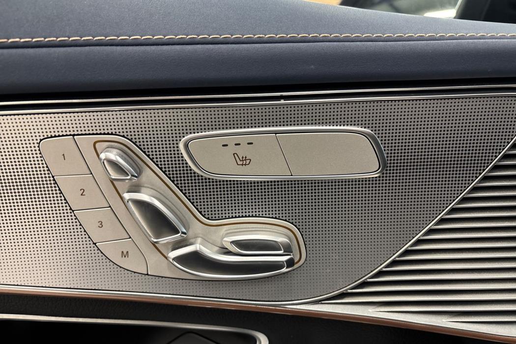 Mercedes-Benz EQC 2019