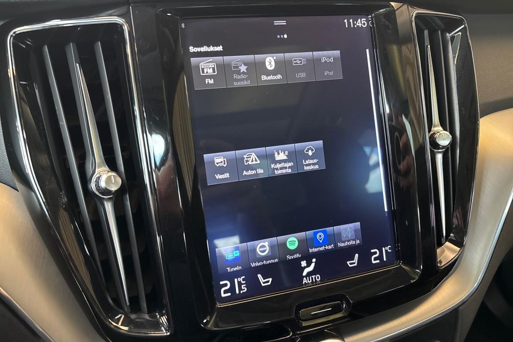 VOLVO XC60 2020