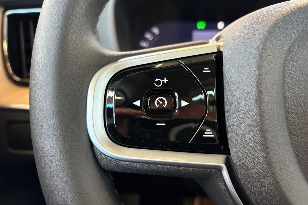 Volvo XC60 2026