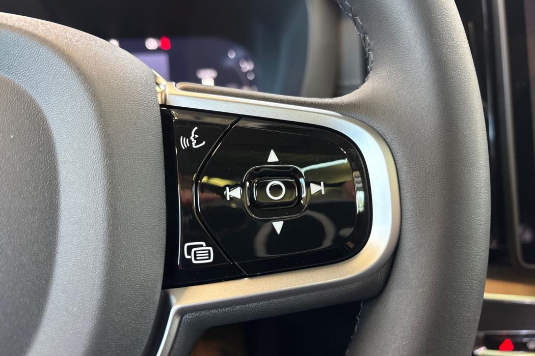 Volvo XC60 2026