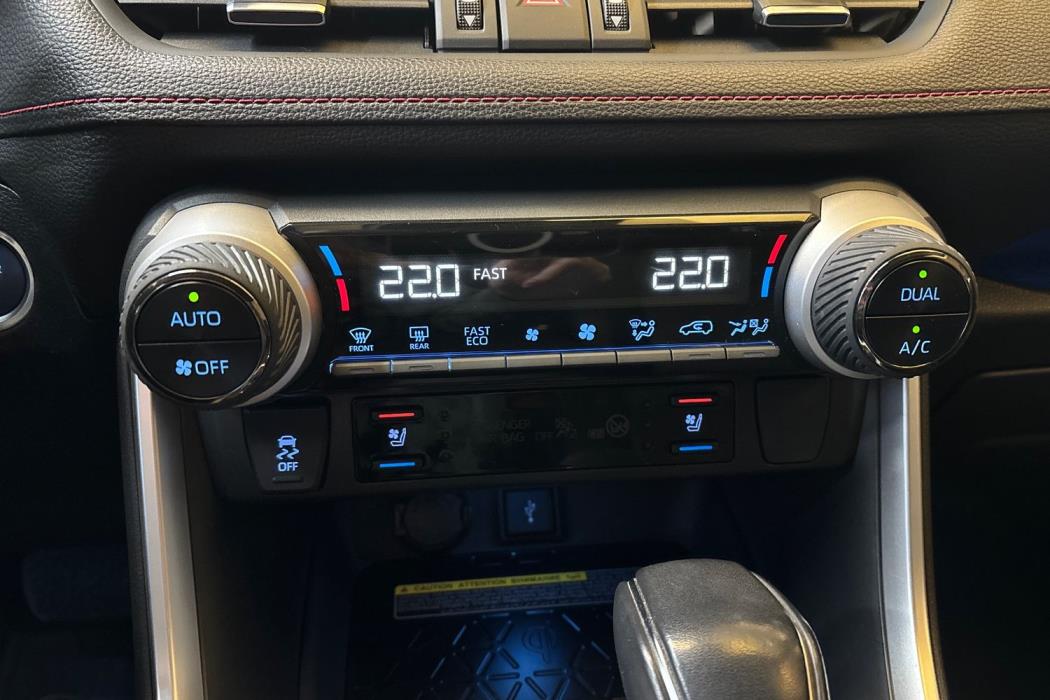 TOYOTA RAV4 Plug-in 2021