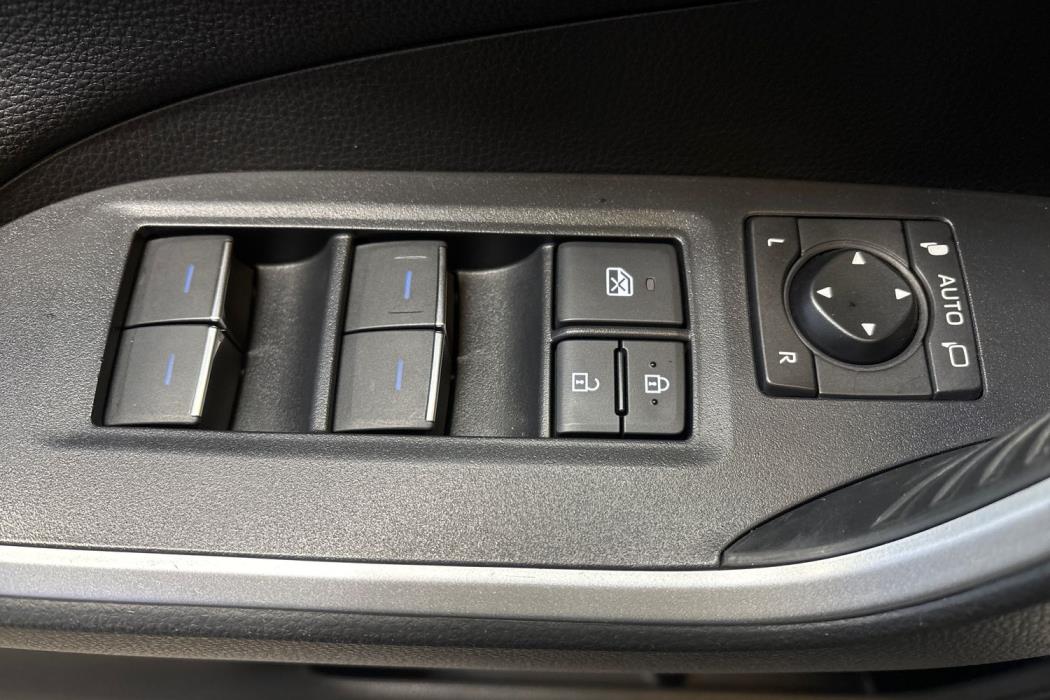 TOYOTA RAV4 Plug-in 2021