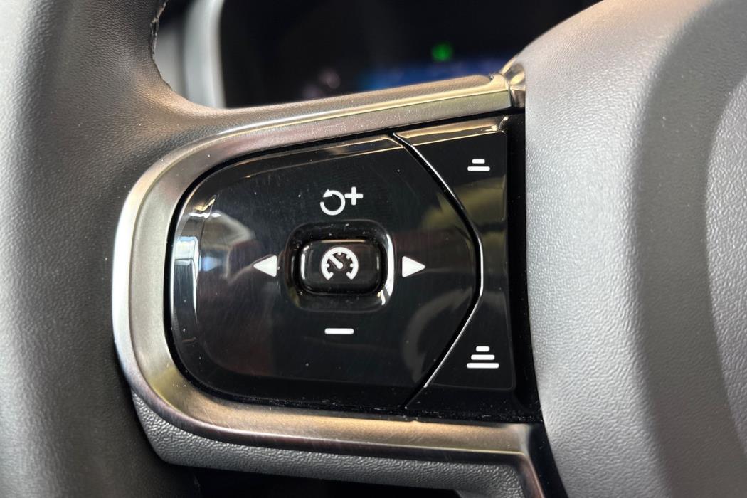 Volvo V90 2023
