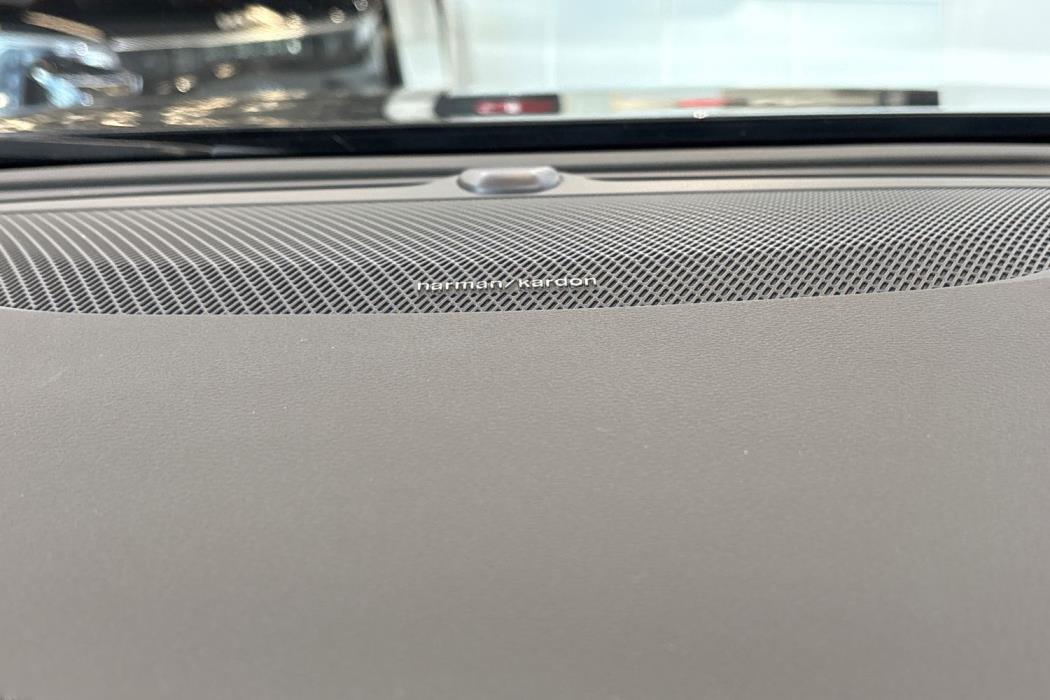 Volvo V90 2023