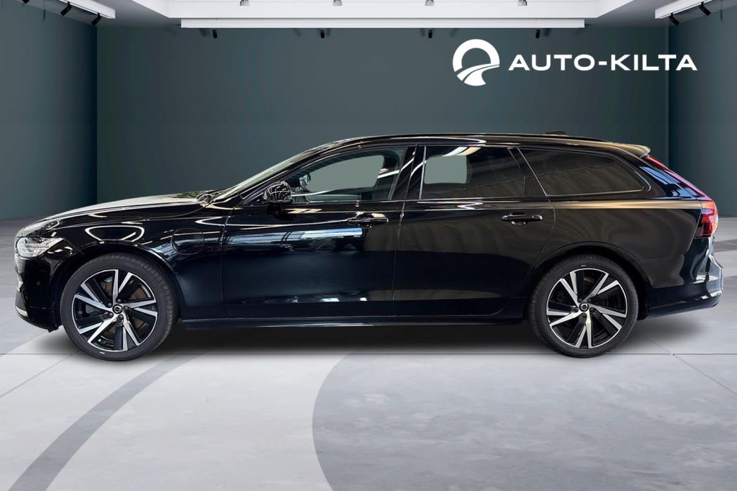 Volvo V90 2023