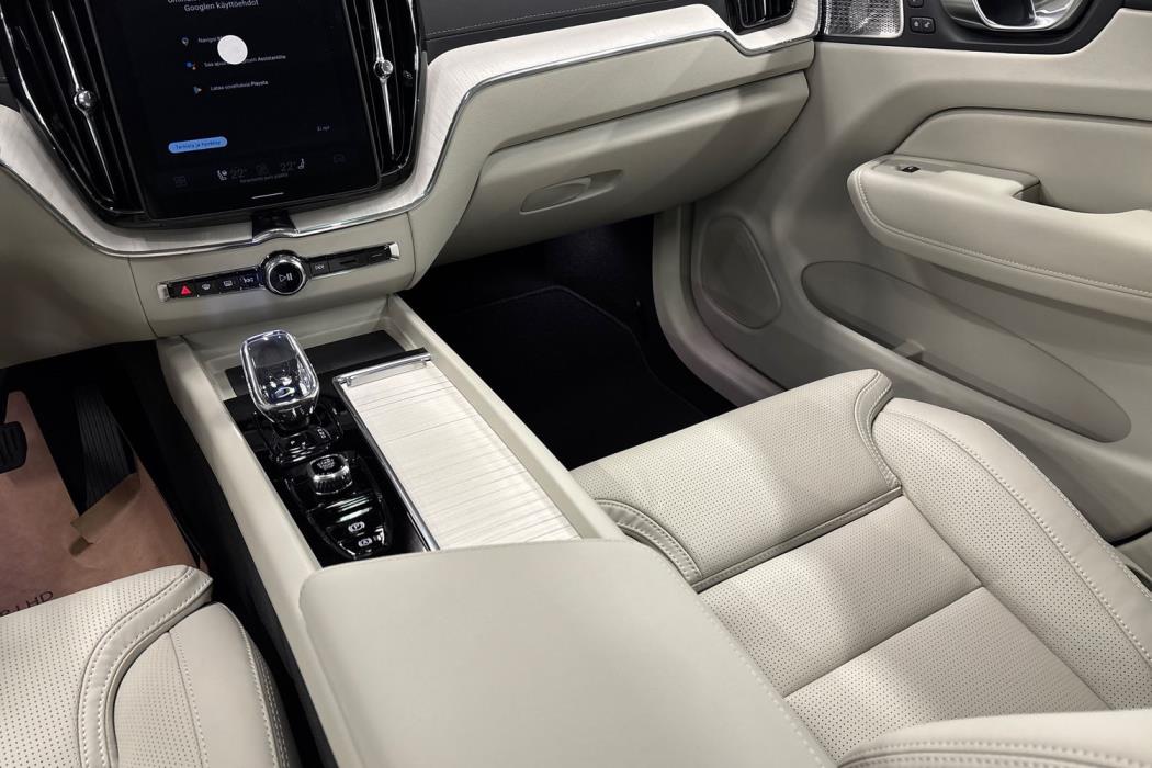 Volvo XC60 2026