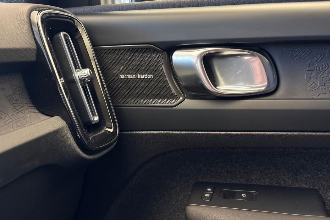 Volvo C40 2023
