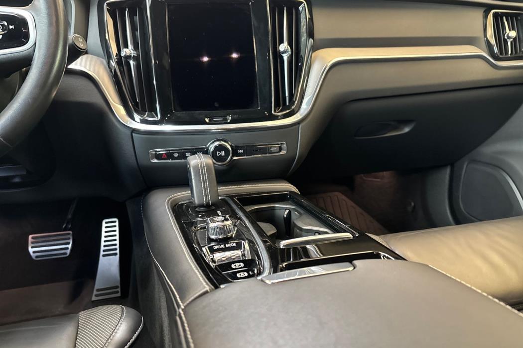 Volvo V60 2021