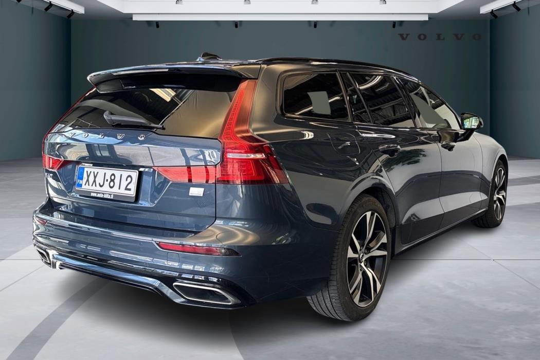 Volvo V60 2021