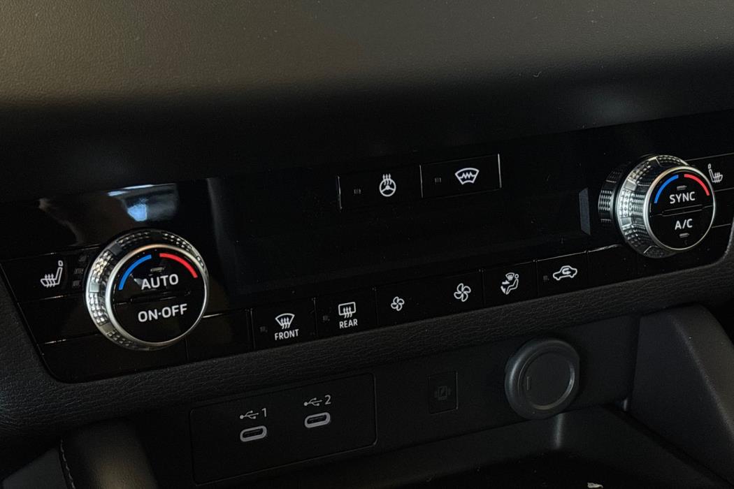 Mitsubishi Outlander 2026