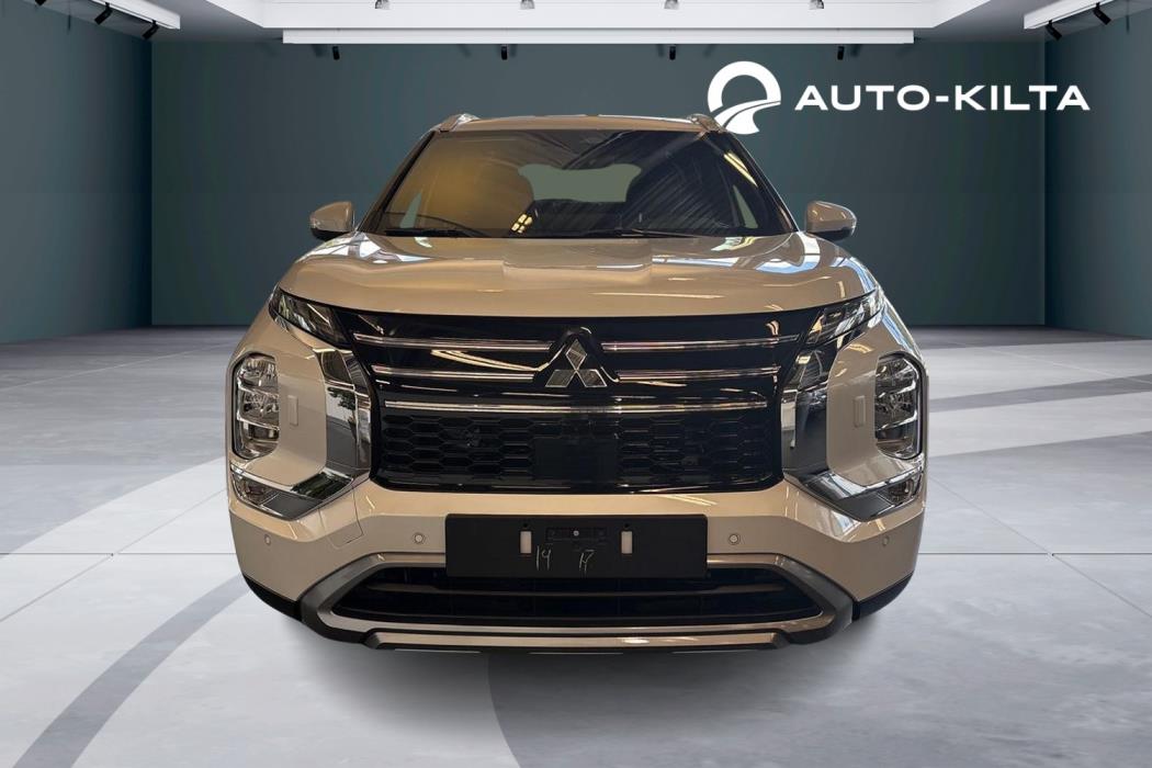 Mitsubishi Outlander 2026