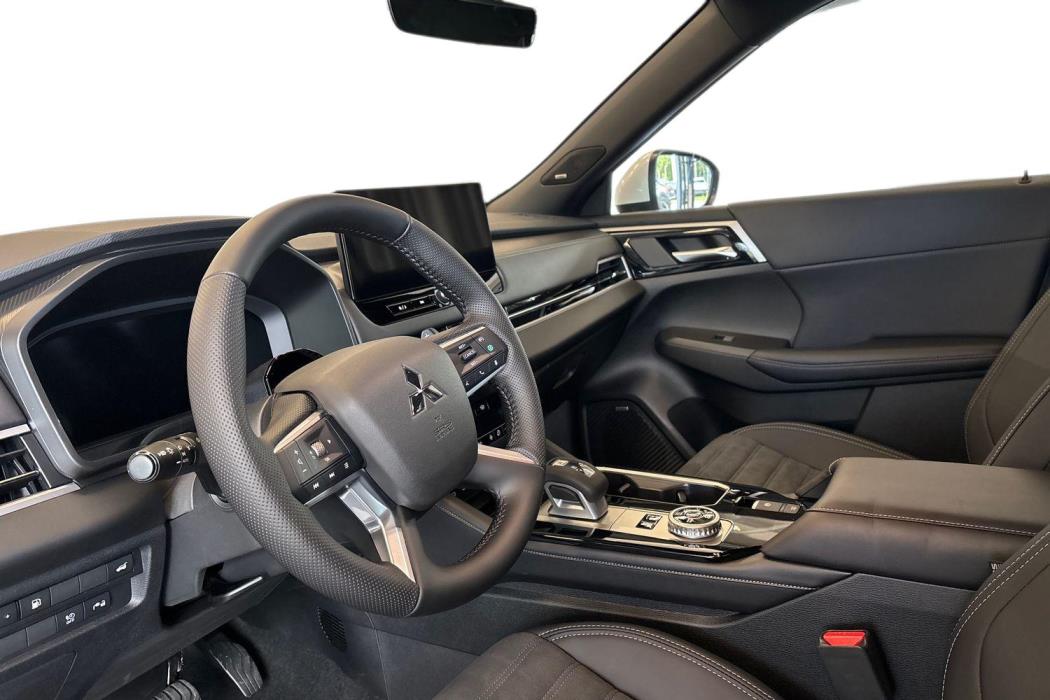 Mitsubishi Outlander 2026