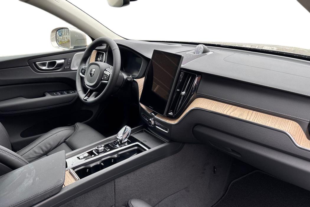 Volvo XC60 2026