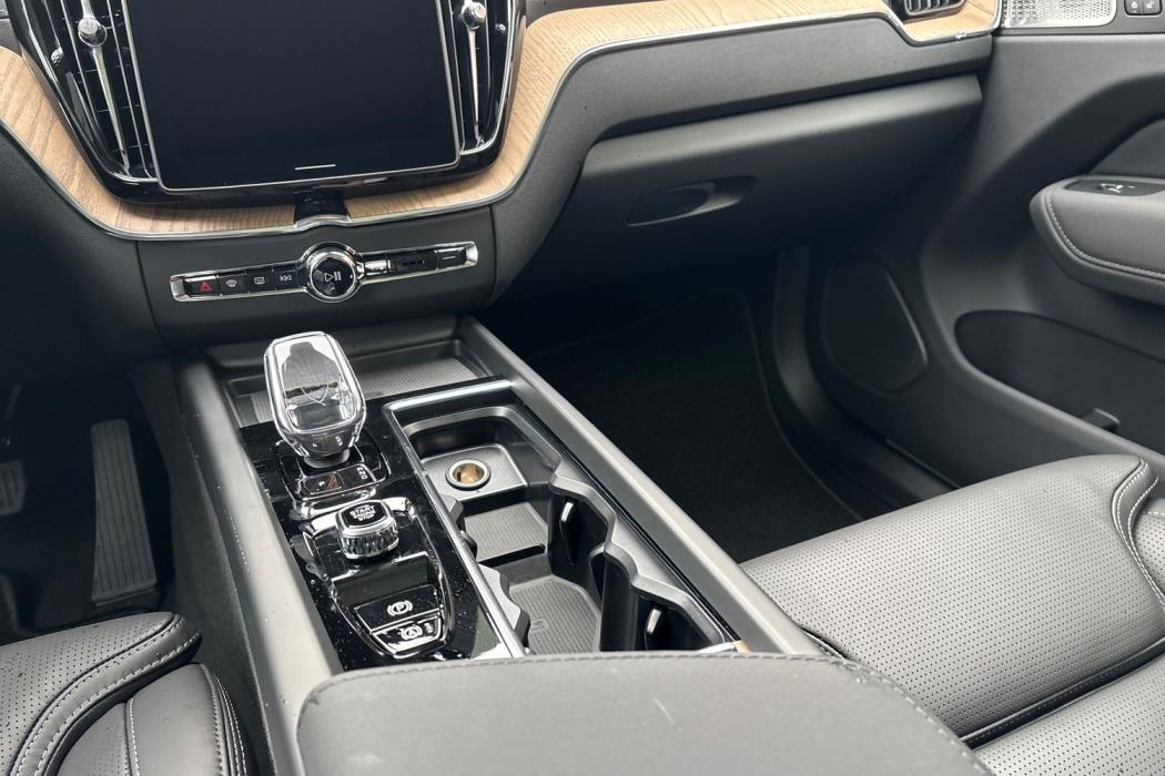 Volvo XC60 2026