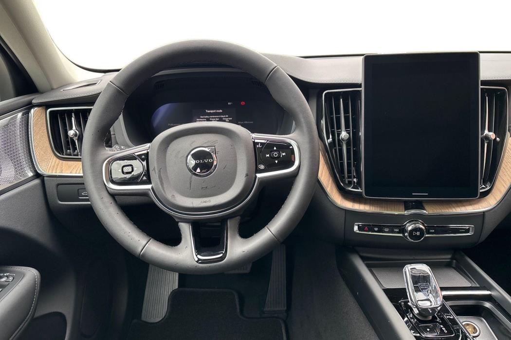 Volvo XC60 2026
