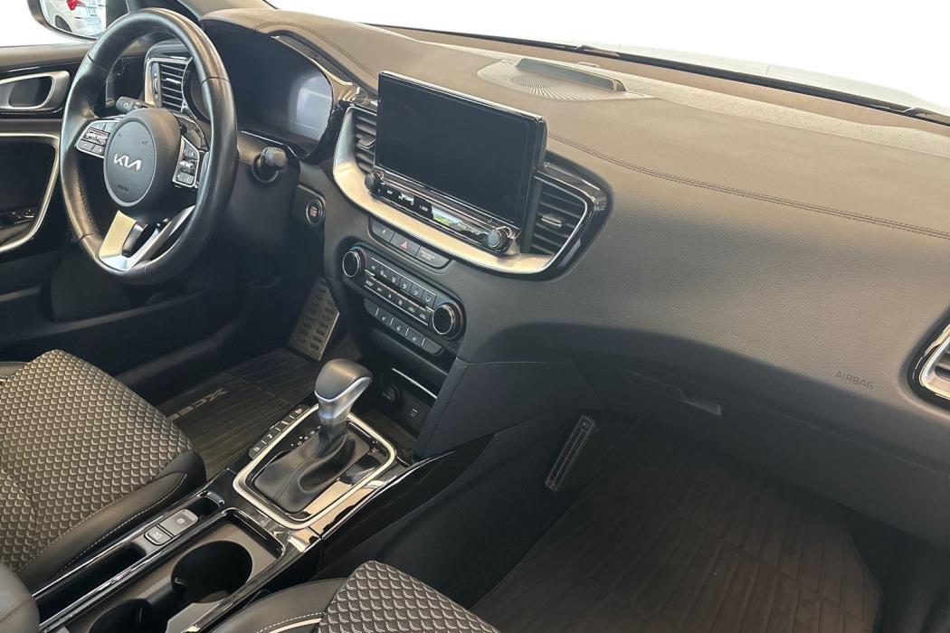 Kia XCeed 2025