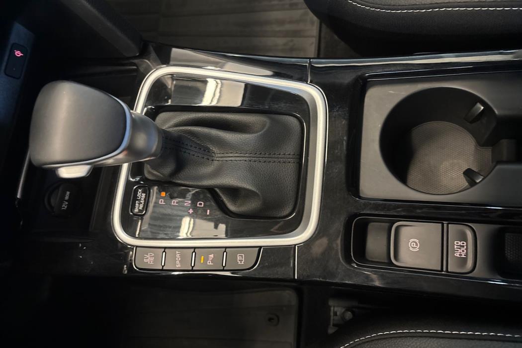 Kia XCeed 2025
