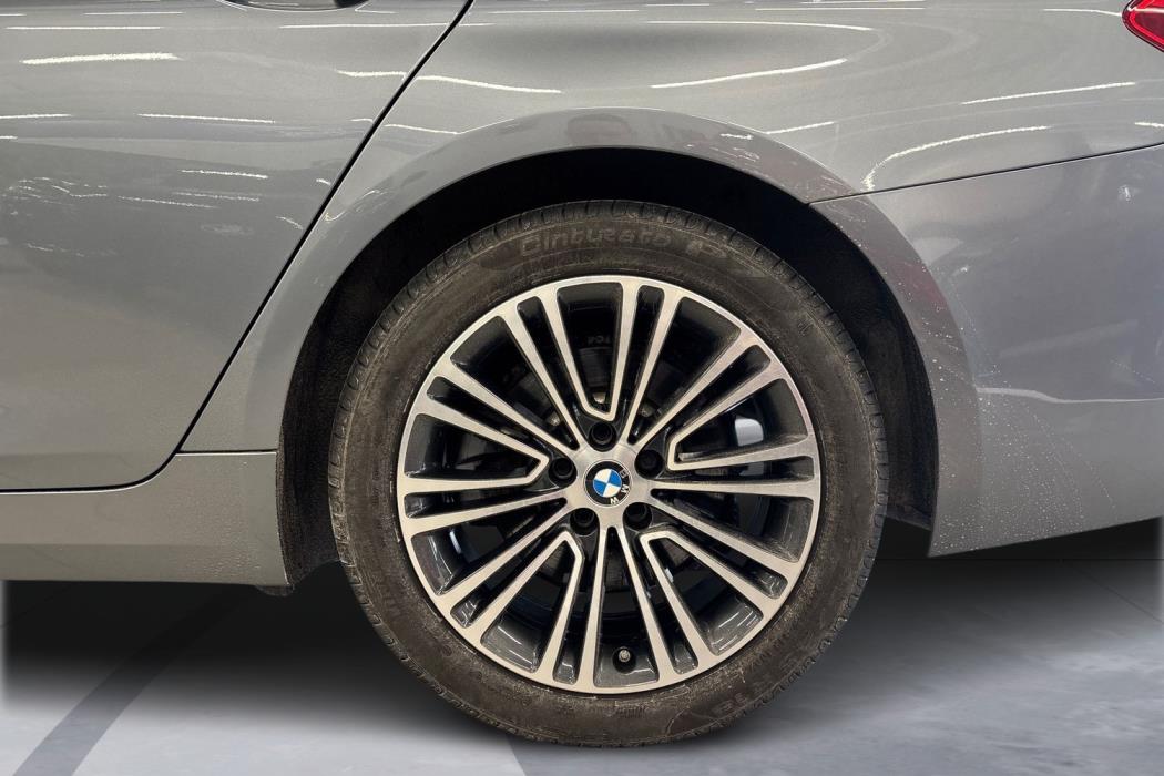 BMW 520 2019