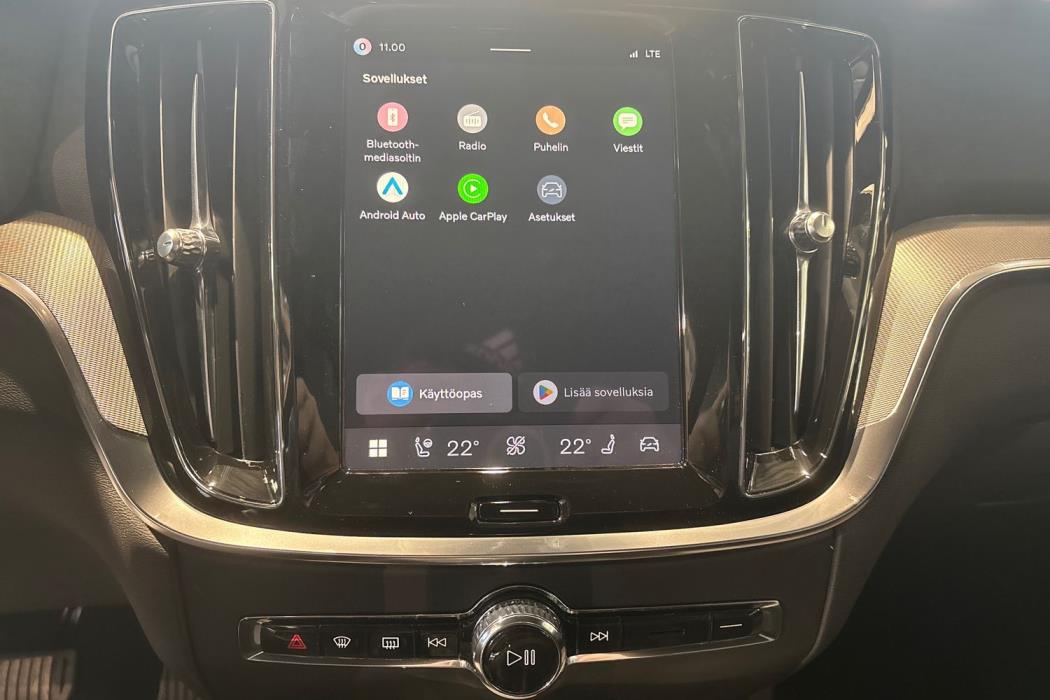 Volvo V60 2026