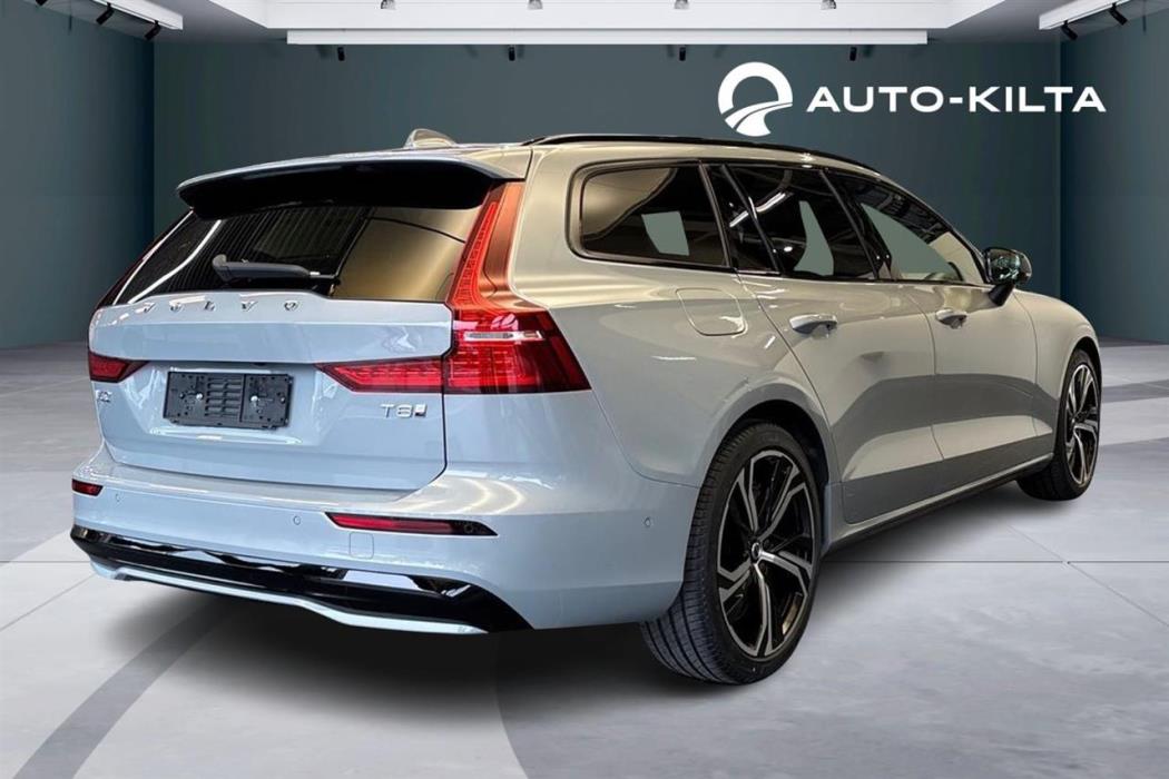 Volvo V60 2026