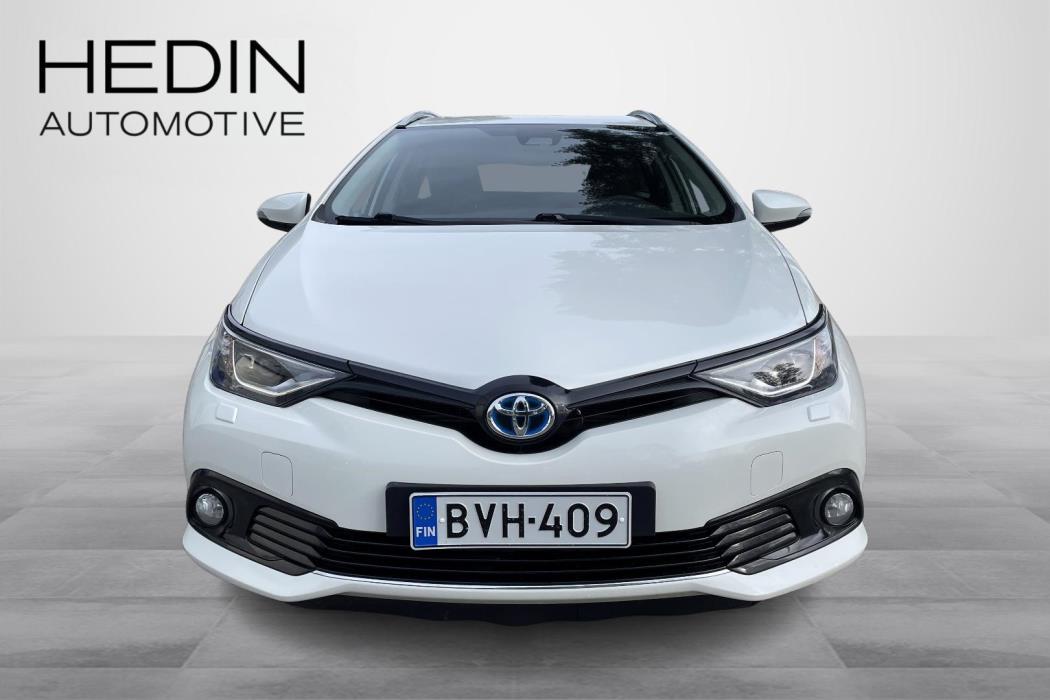 TOYOTA AURIS 2018