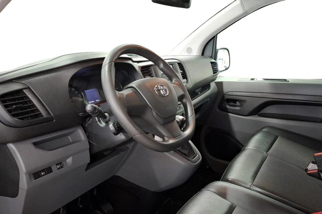 TOYOTA PROACE 2019
