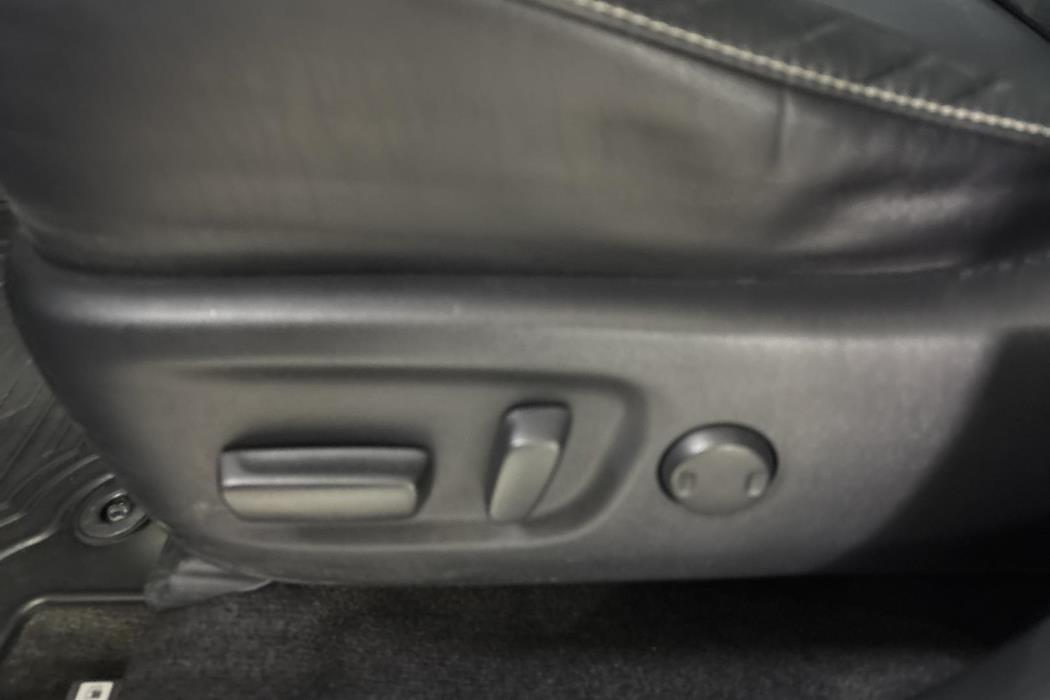 TOYOTA RAV4 2015