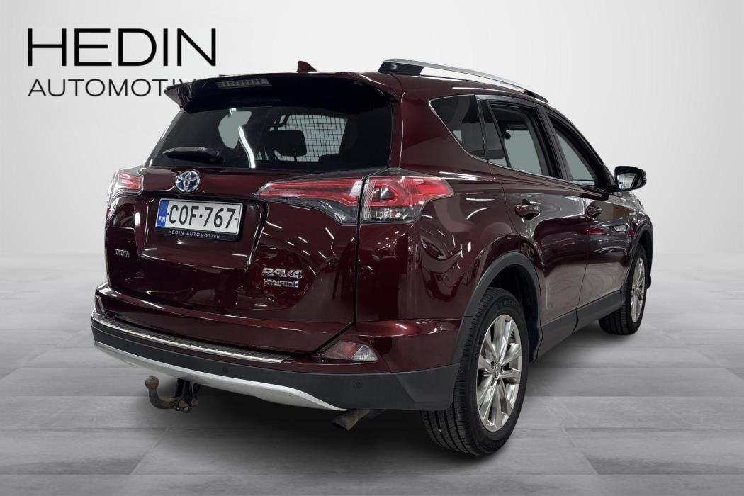 TOYOTA RAV4 2015