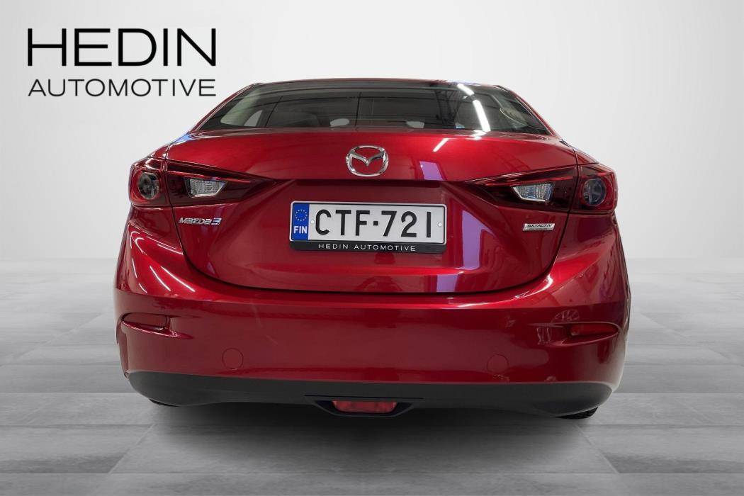Mazda Mazda3 2015