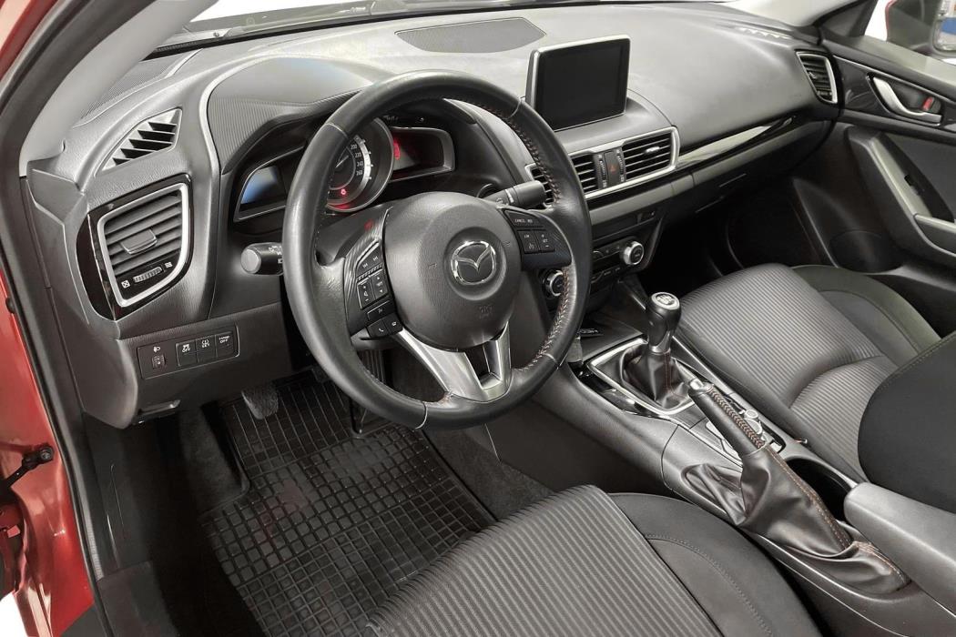 Mazda Mazda3 2015