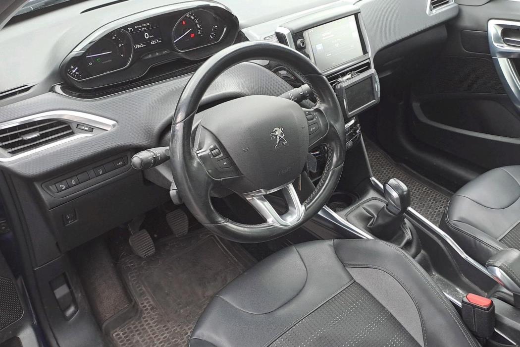 Peugeot 2008 2015