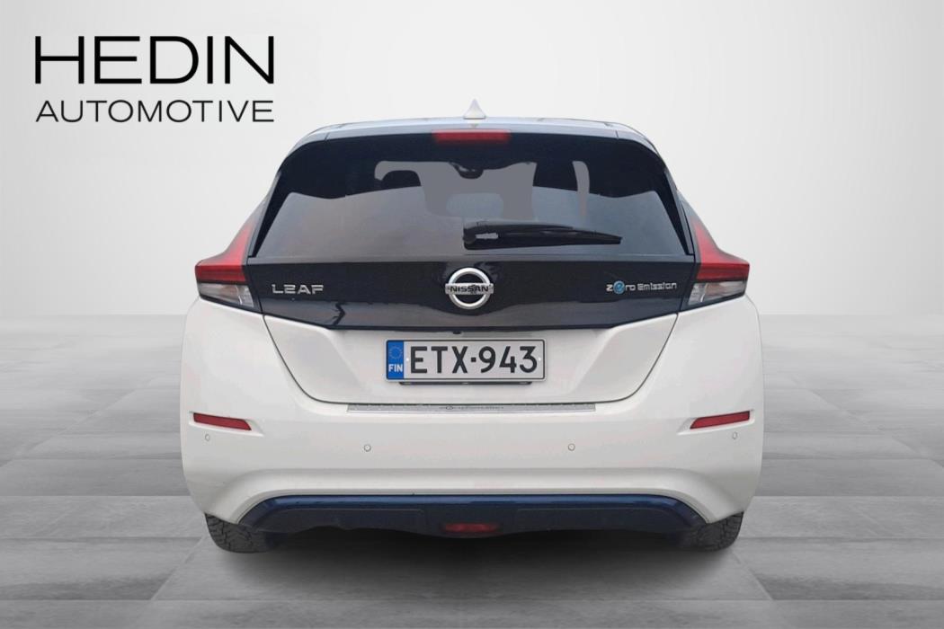 Nissan Leaf 2021