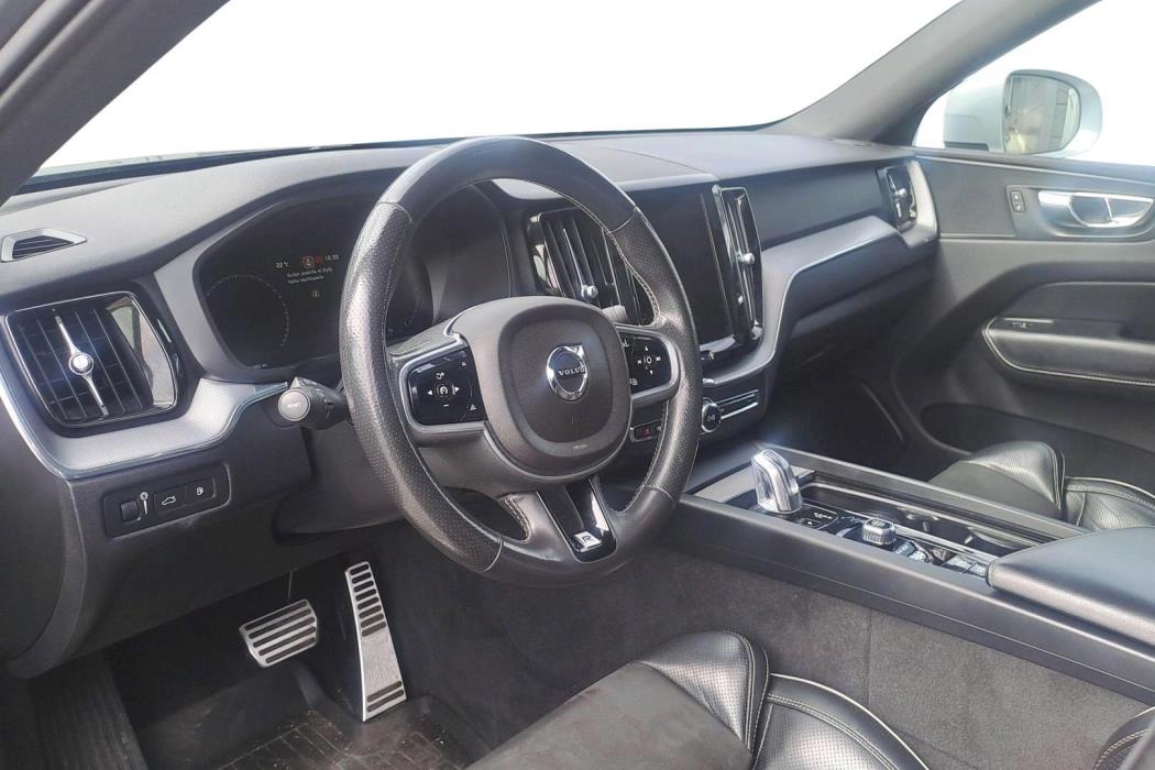 VOLVO XC60 2017