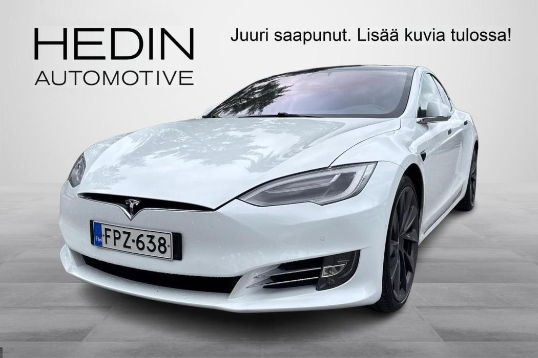 Tesla Model S 2020